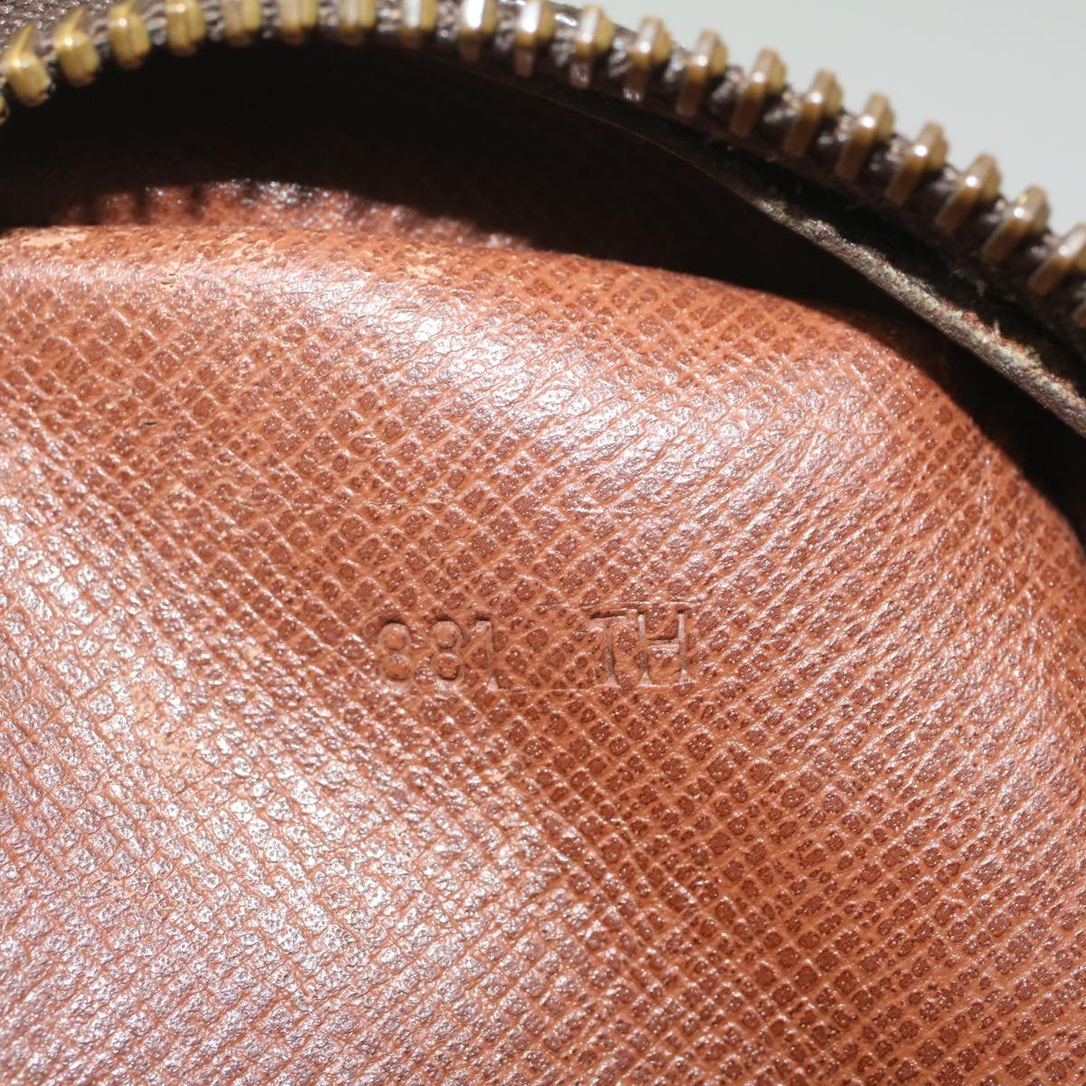 LO-LV bags 6444