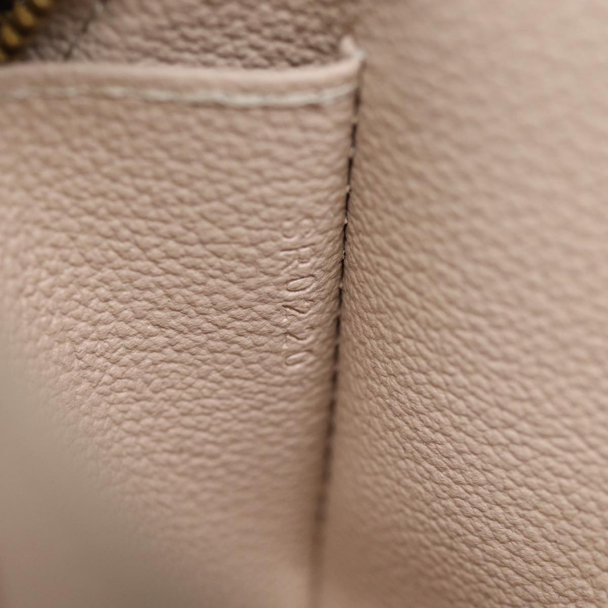 LO-LV bags 1090