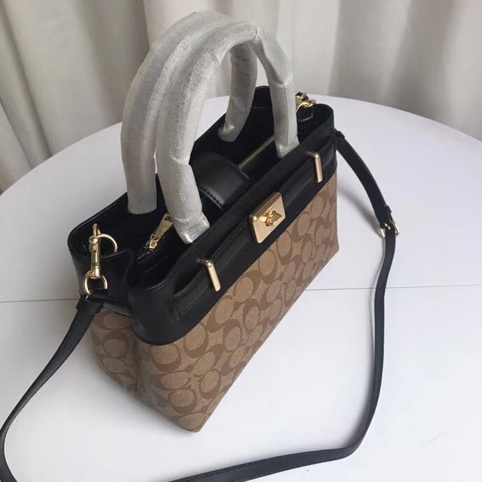 LO - CCH Bags - 457