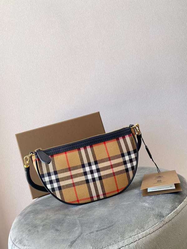 LO - B-BERRY BAGS - 356