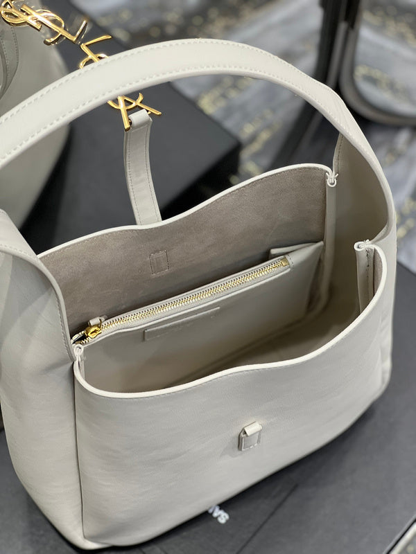 BB - YSL Bag - 2486