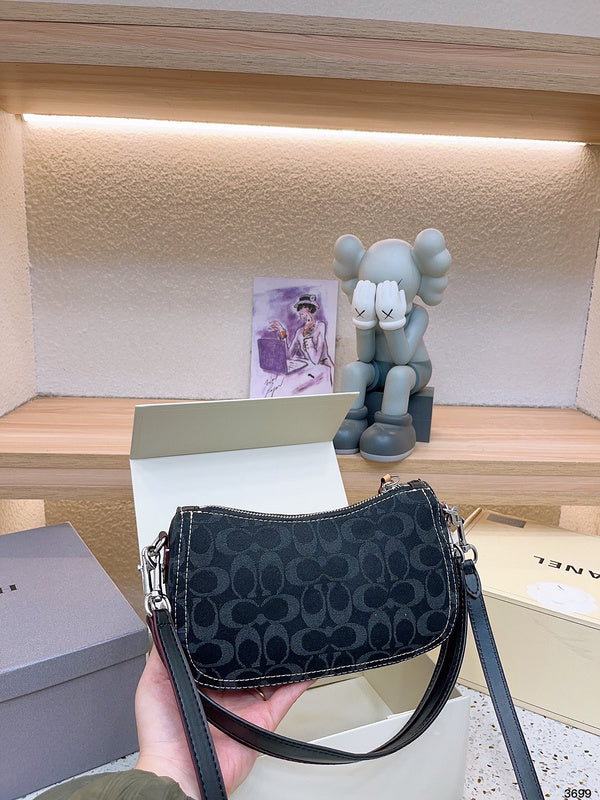 LO - CCH Bags - 164