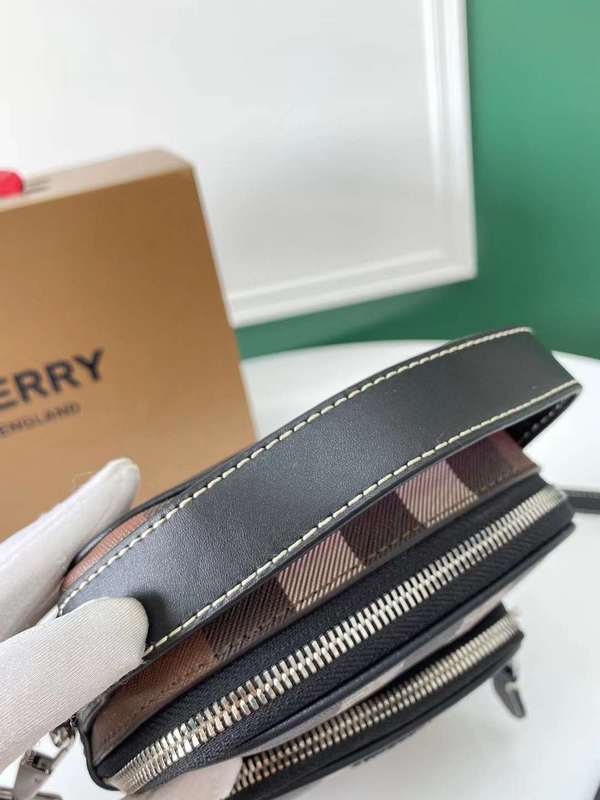 LO - B-BERRY BAGS - 132