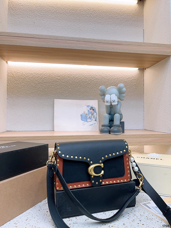 LO - CCH Bags - 018