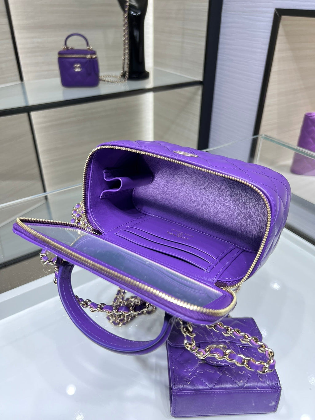 CHL - Vanity With Chain SilLusso Official - Hardware Purple For Women Handbags, Shoulder Bags 6.7in/17LO