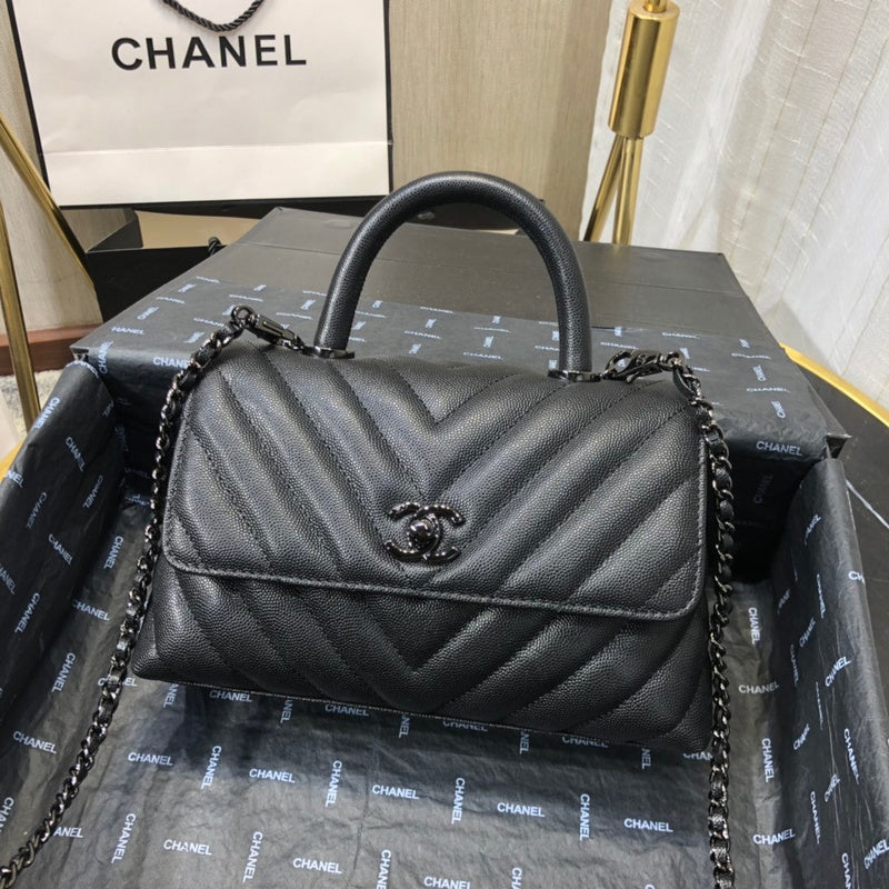 LO - CHL Bags - 1951