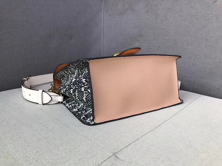 LO - CCH Bags - 556