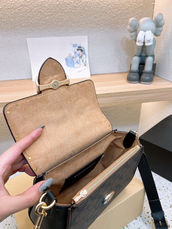 LO - CCH Bags - 278