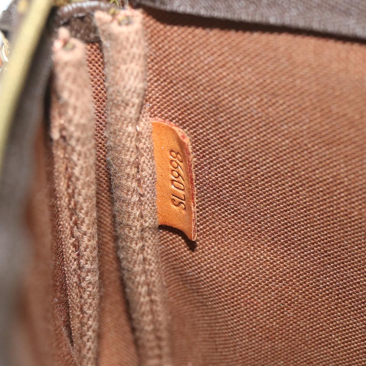 LO-LV bags 1272