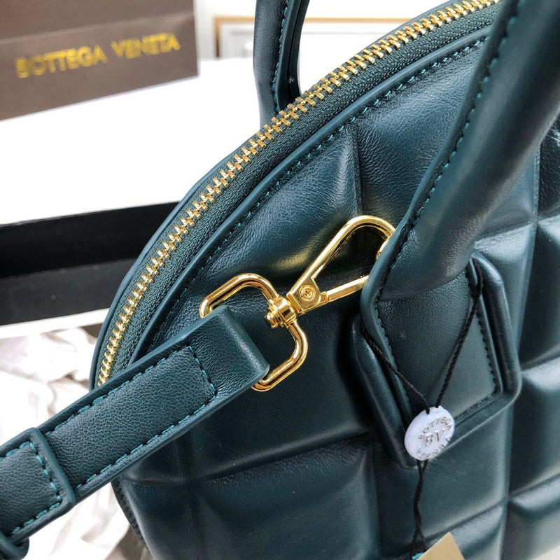 LO - BV Bags - 300