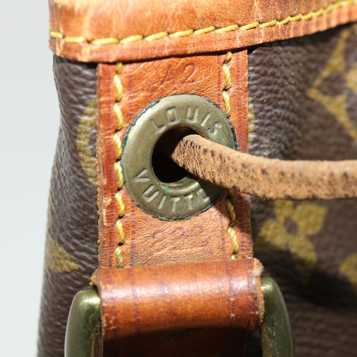 LO-LV bags 13021