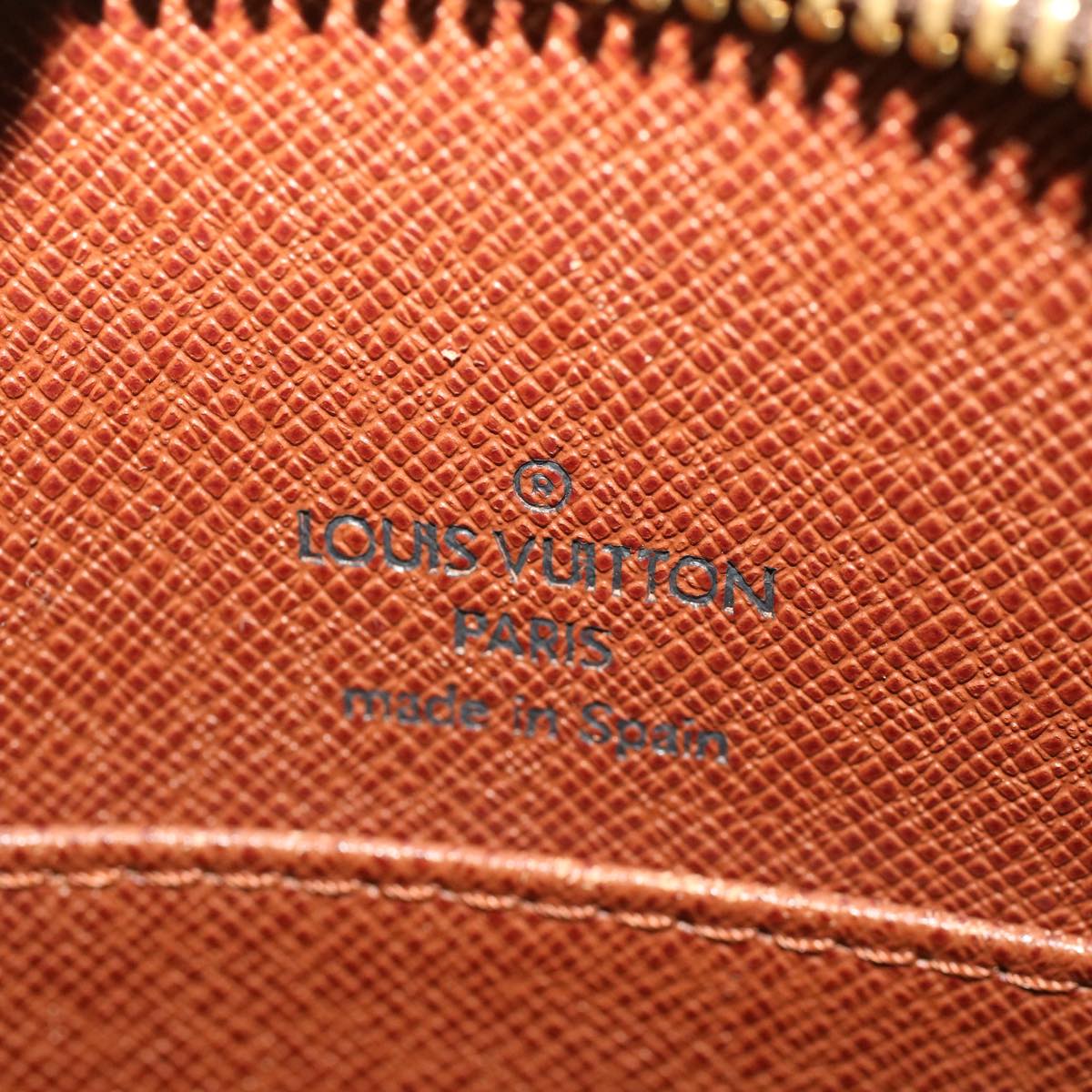 LO-LV bags 6470
