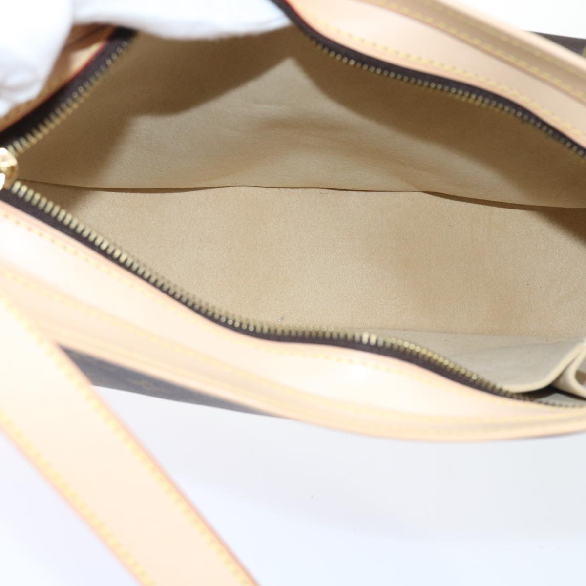 LO-LV bags 6471