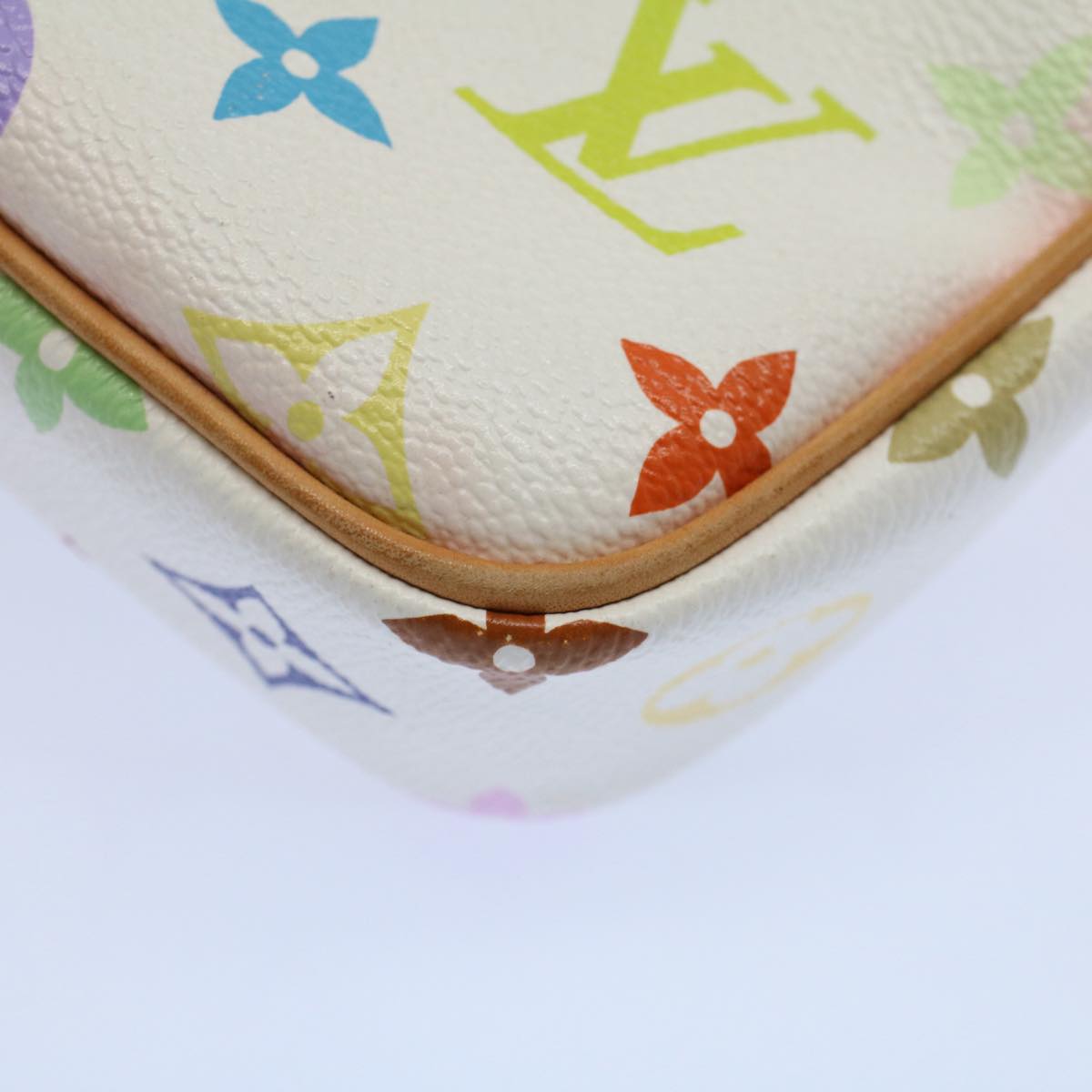 LO-LV bags 6449