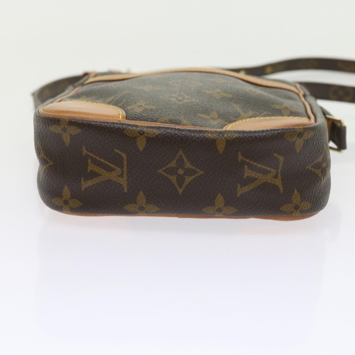 LO-LV bags 6546