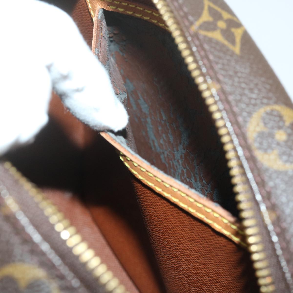 LO-LV bags 6558