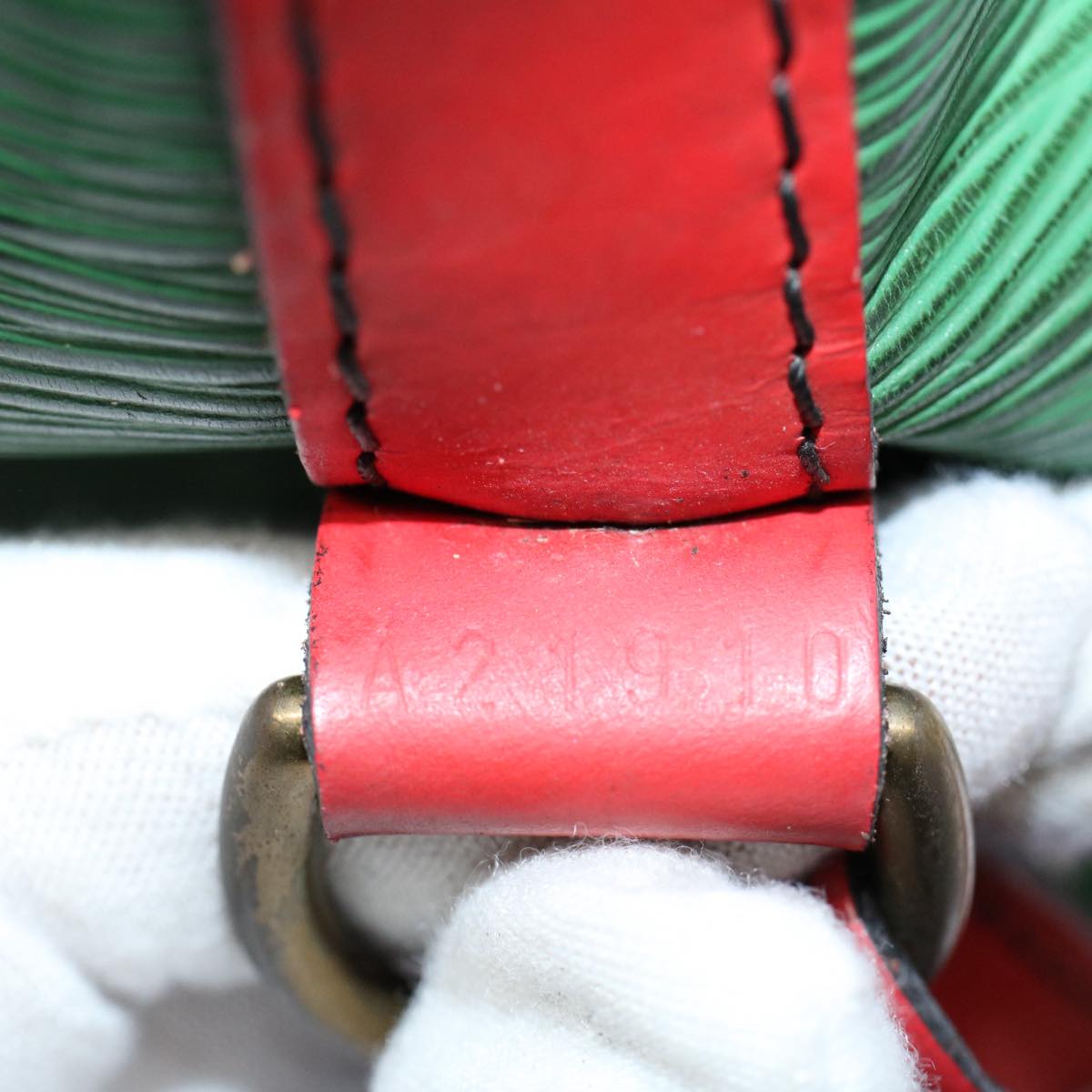 LO-LV bags 6459