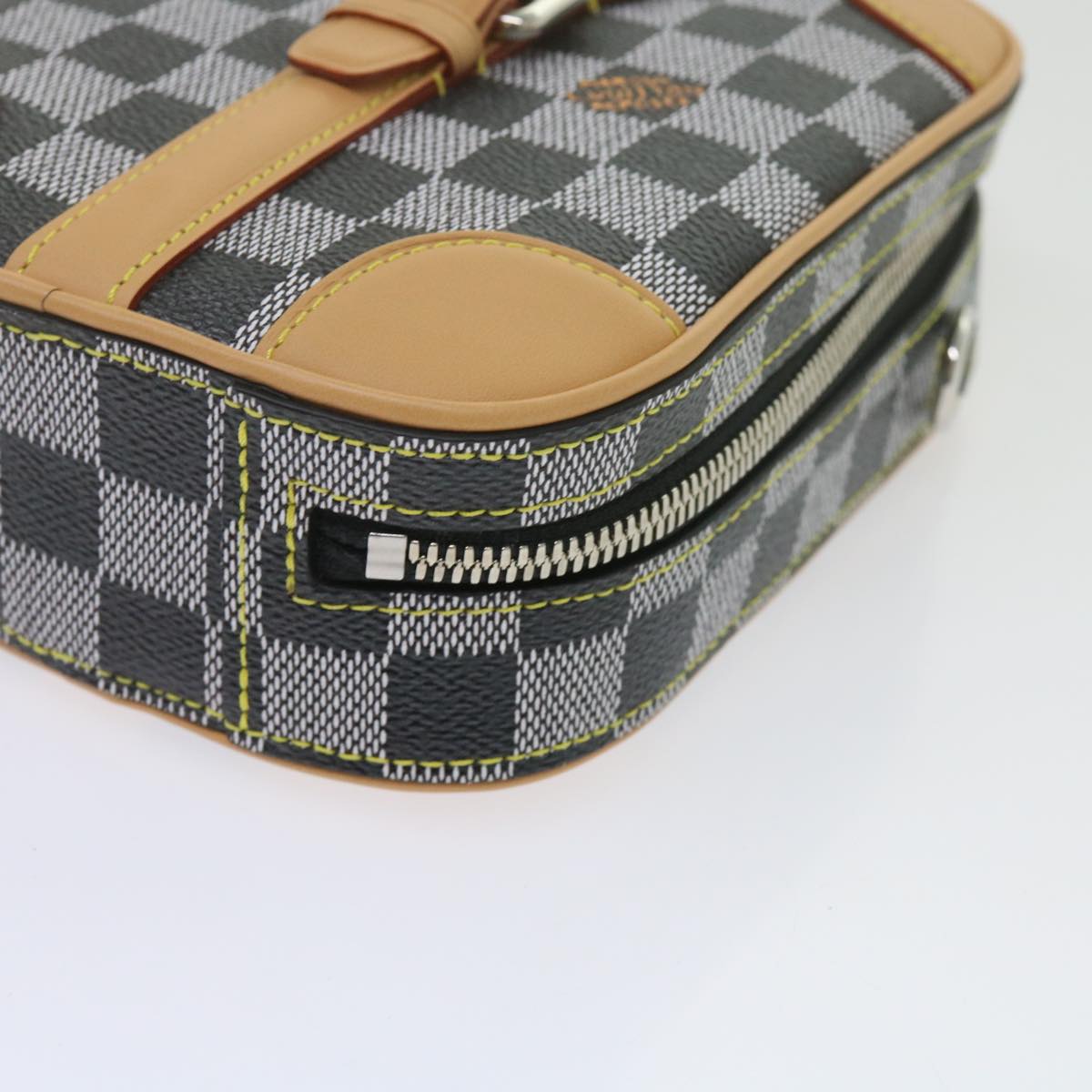LO-LV bags 1985
