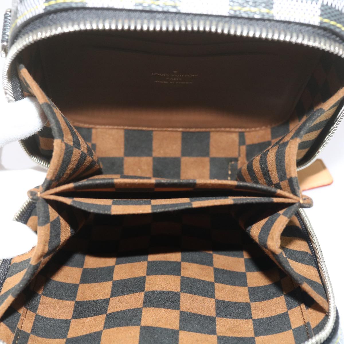 LO-LV bags 1985