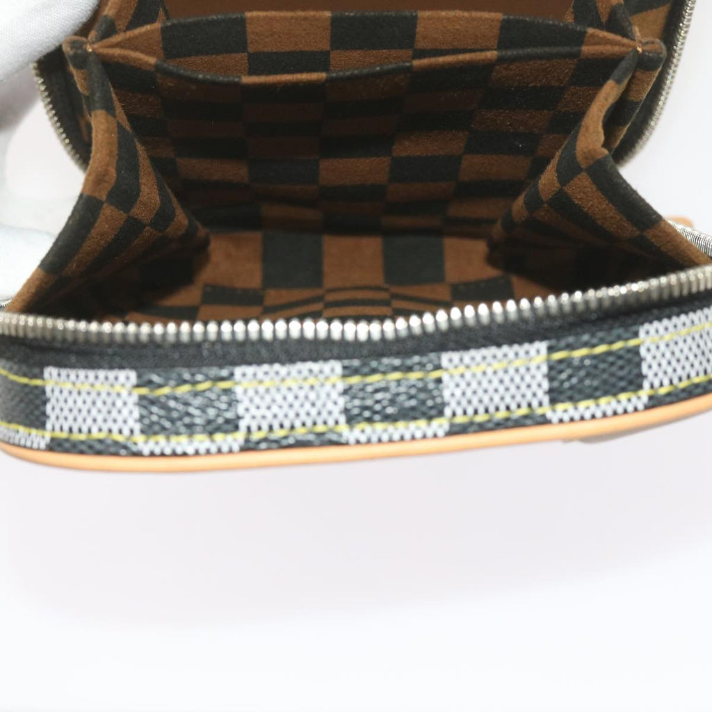 LO-LV bags 1985