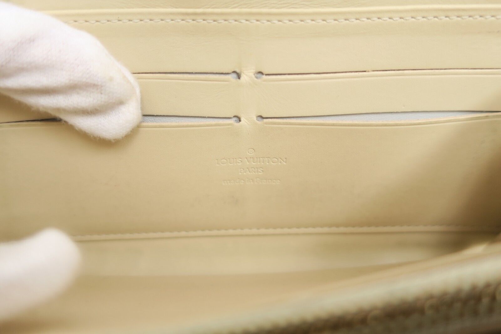 LO-LV bags 2730