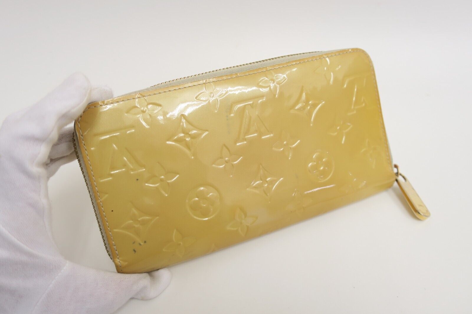 LO-LV bags 2730