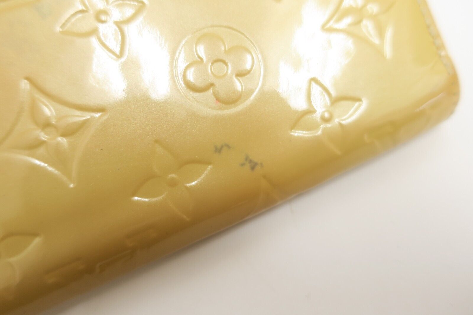 LO-LV bags 2730