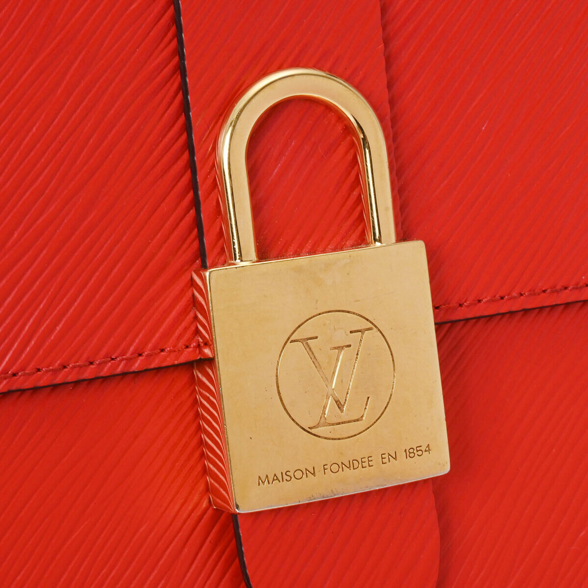 LO-LV bags 2565