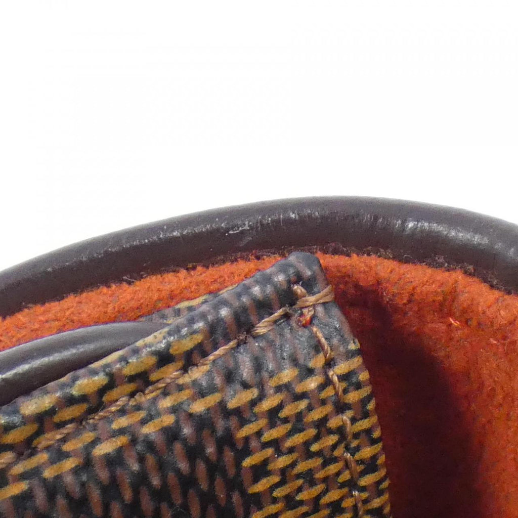 LO-LV bags 1810