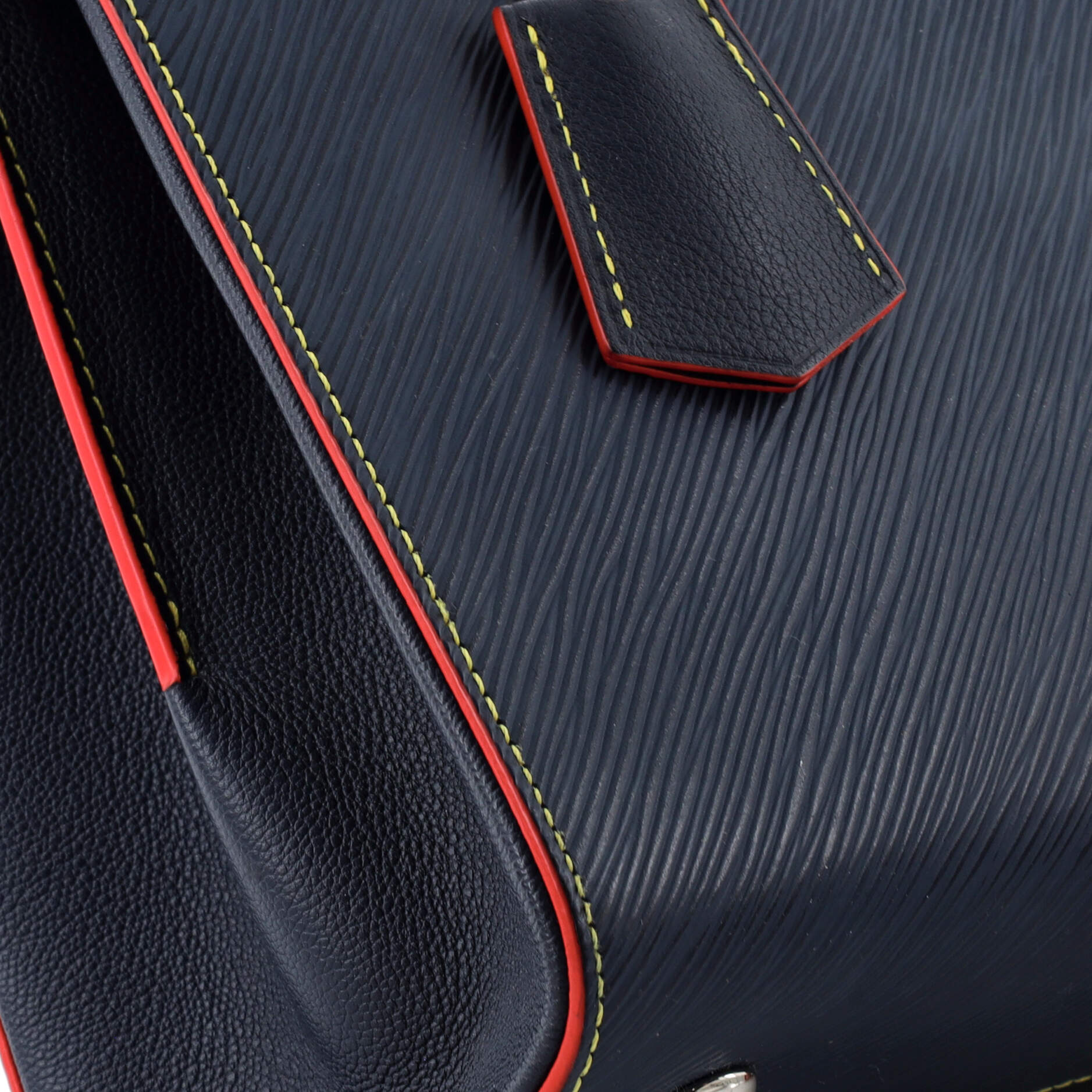 LO-LV bags 2658