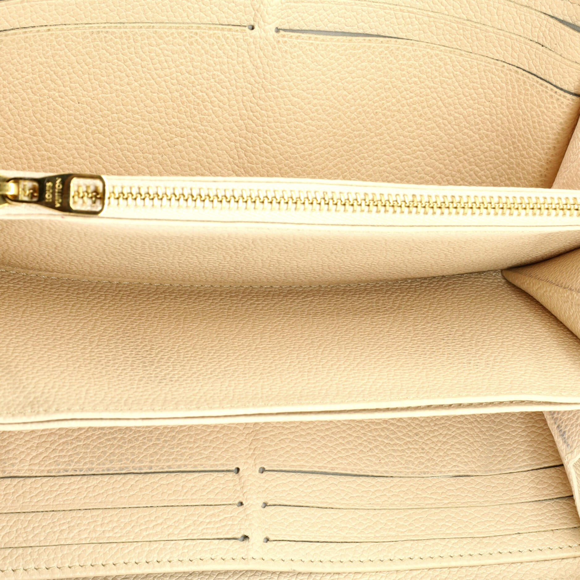 LO-LV bags 3083