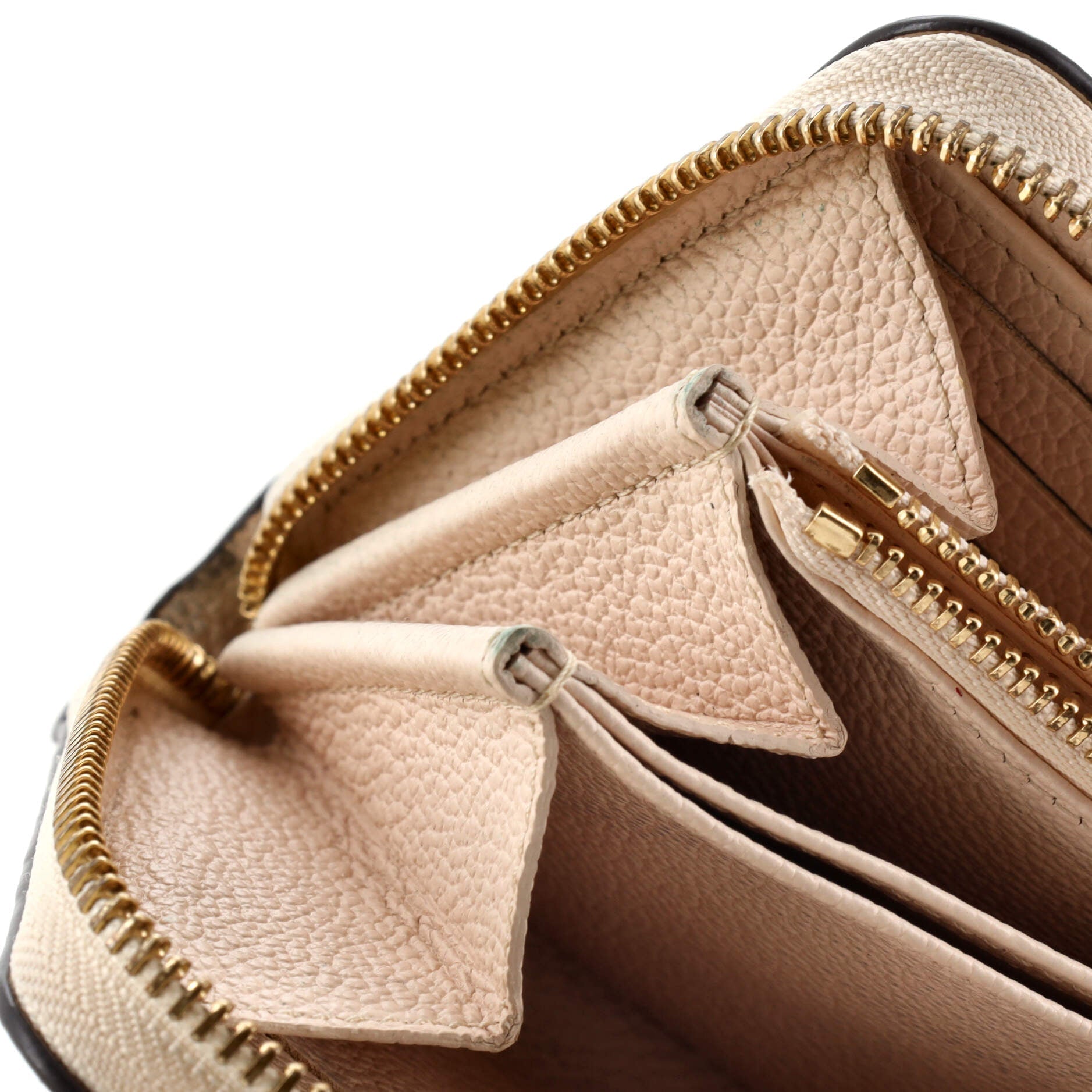 LO-LV bags 3083