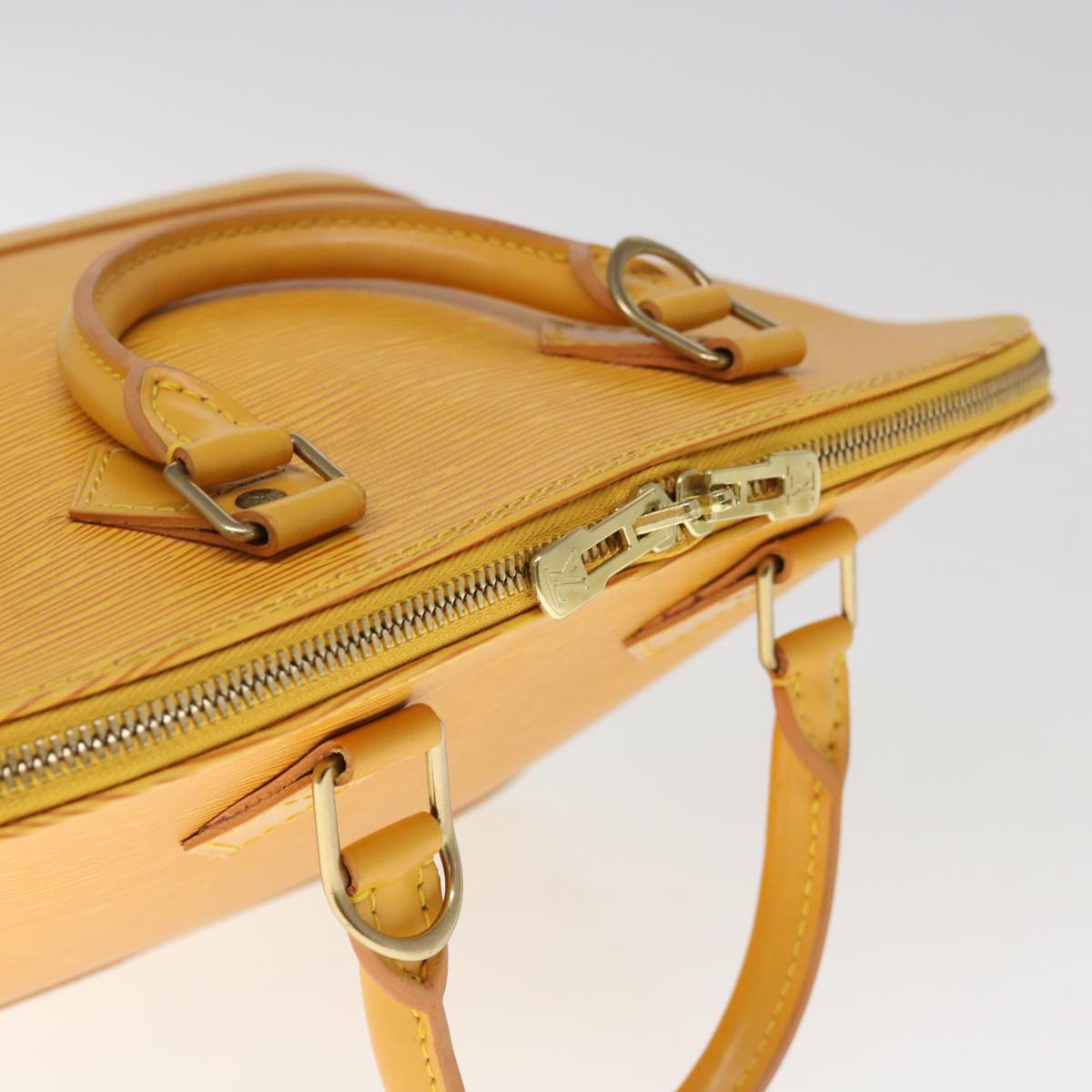 LO-LV bags 2381