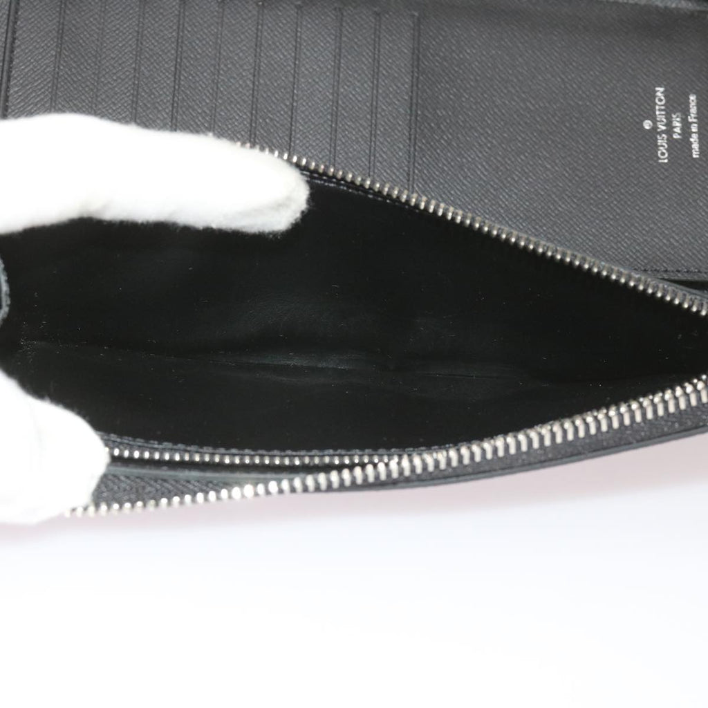 LO-LV bags 2240