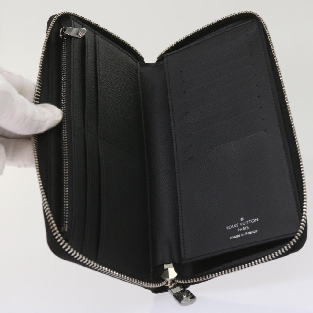 LO-LV bags 2240