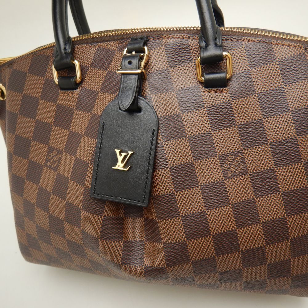 LO-LV bags 2104