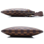 LO-LV bags 1896
