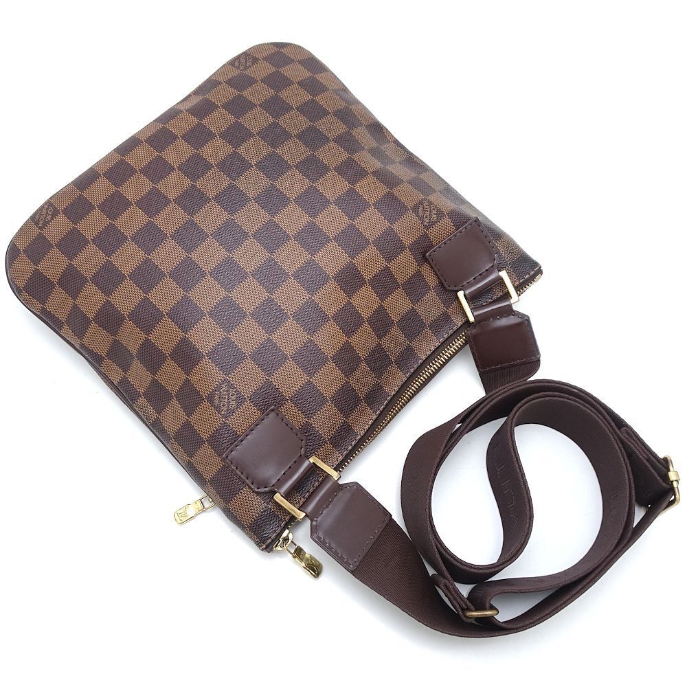LO-LV bags 1896