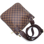 LO-LV bags 1896