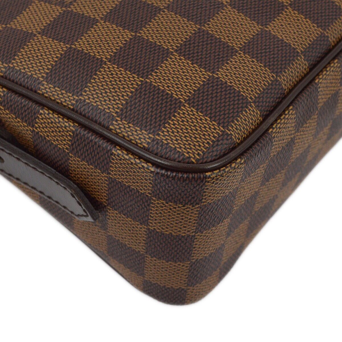 LO-LV bags 1858