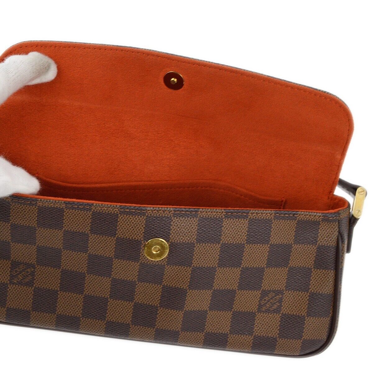 LO-LV bags 1865