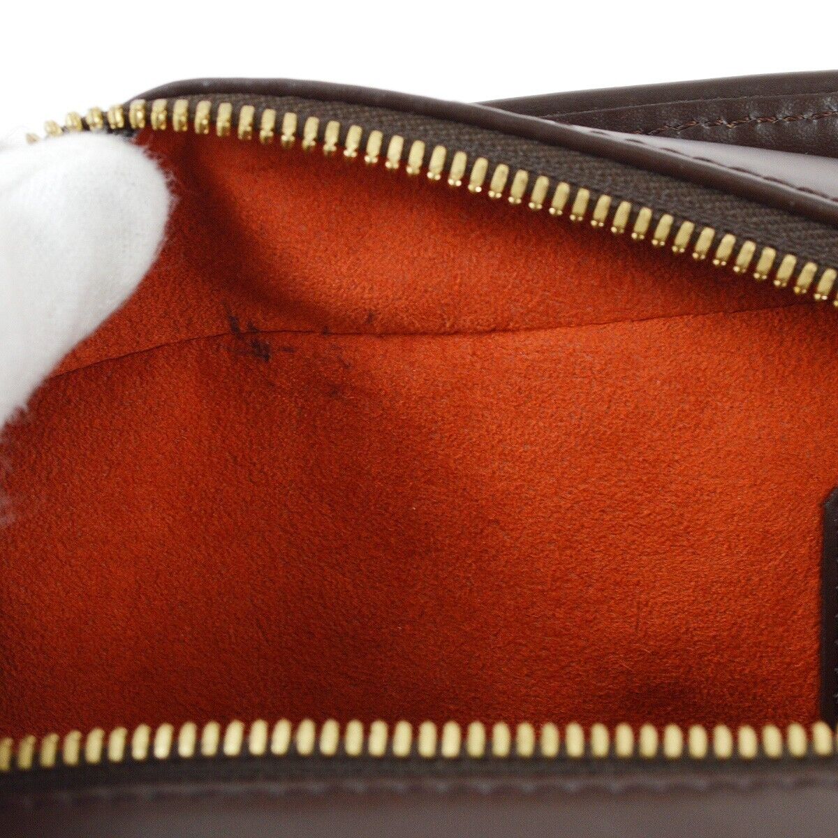 LO-LV bags 1886