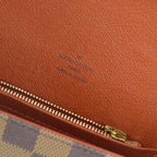 LO-LV bags 1957