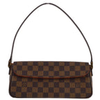 LO-LV bags 1866