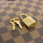 LO-LV bags 1870