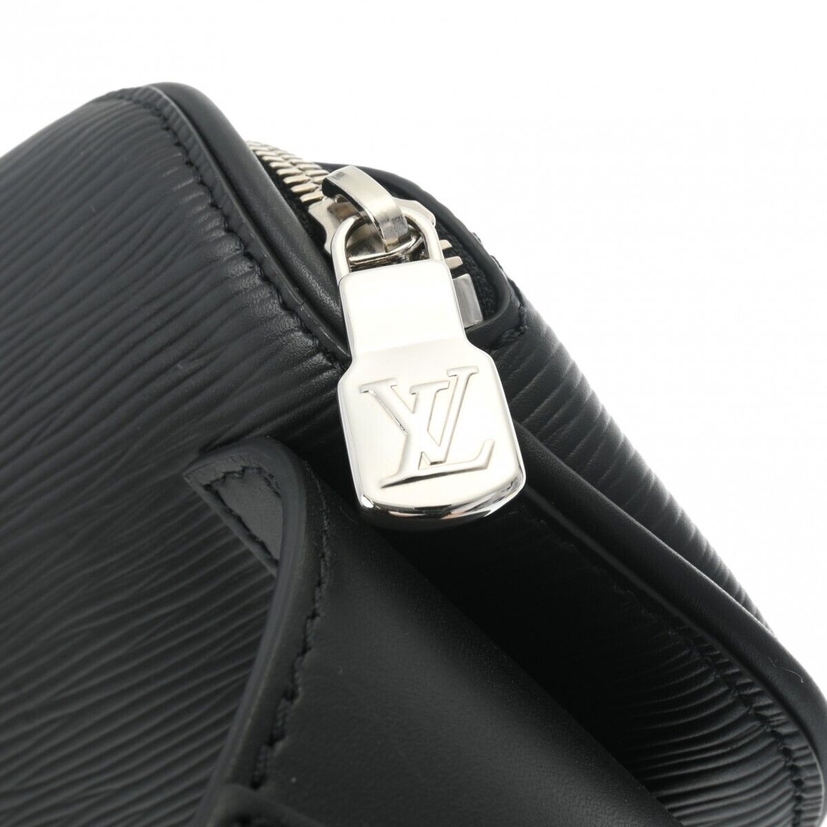 LO-LV bags 2435