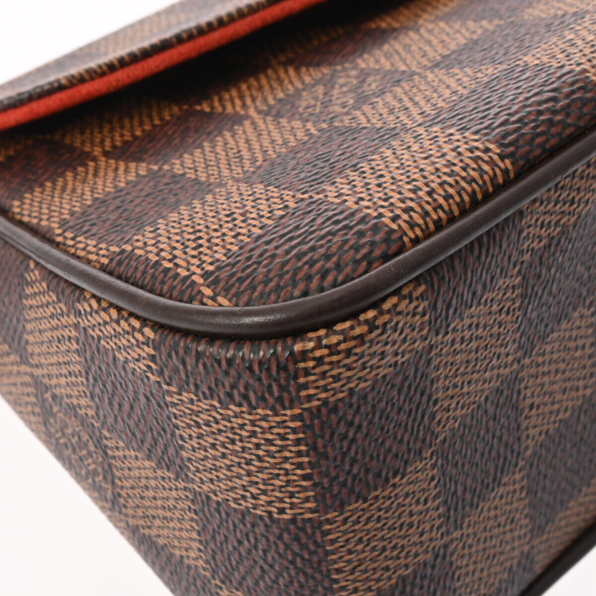 LO-LV bags 1868