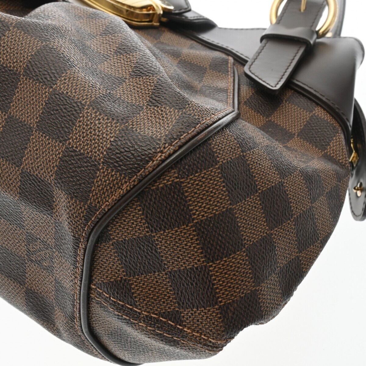 LO-LV bags 1902