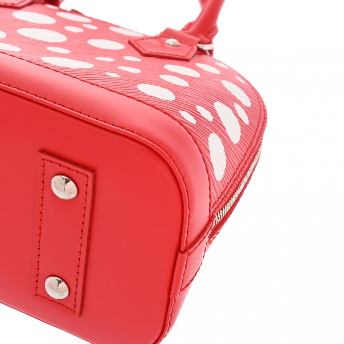 LO-LV bags 2570