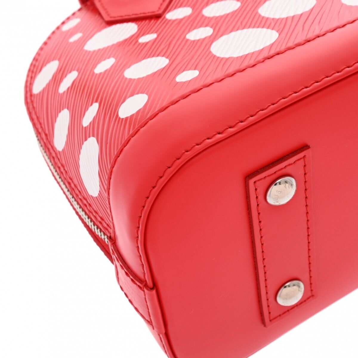 LO-LV bags 2570